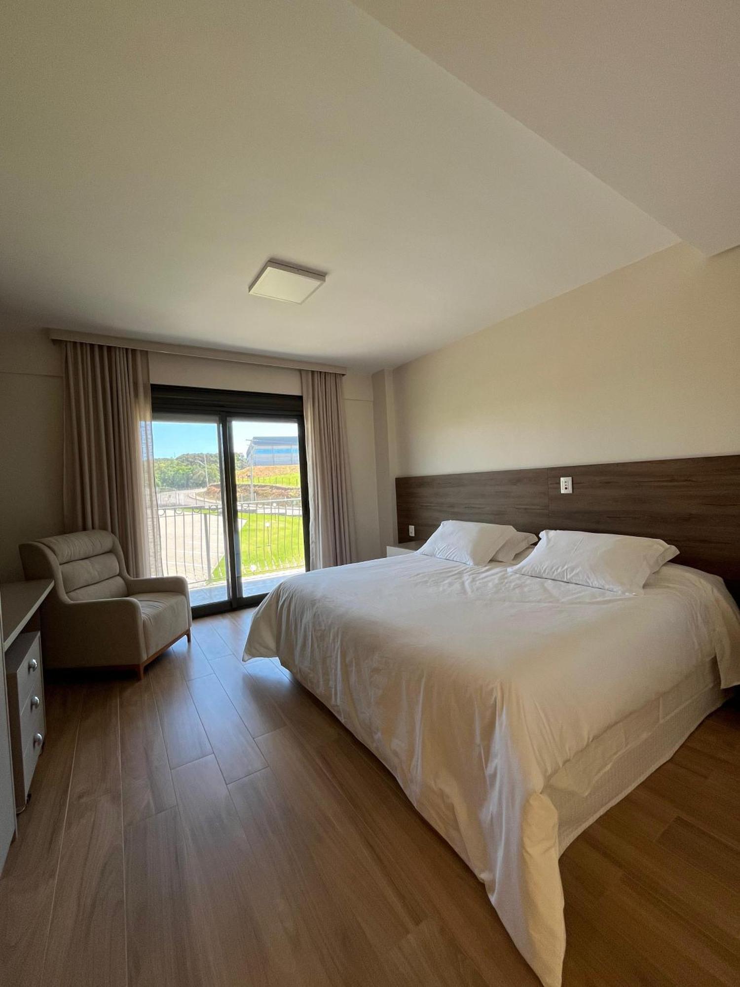 Ville Del Bosco Hotel Sao Marcos Bagian luar foto